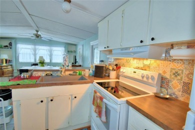 PRICE ADJUSTMENT! WELCOME TO WEST VIEW RIDGE, a sought after on Southern Dunes Golf and Country Club in Florida - for sale on GolfHomes.com, golf home, golf lot