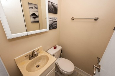 Bright and spacious Carlton unit now available in sought-after on Blue Ridge Golf Club in New York - for sale on GolfHomes.com, golf home, golf lot