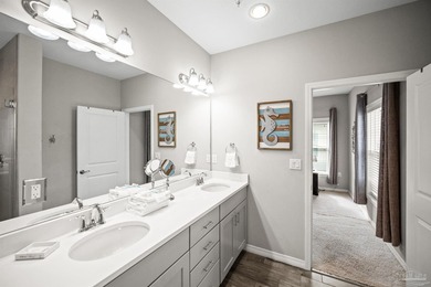 Beautifully furnished 3BR/2.5BA end-unit townhome in the gated on Lost Key Golf Club in Florida - for sale on GolfHomes.com, golf home, golf lot