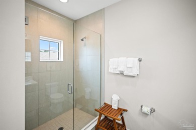 Beautifully furnished 3BR/2.5BA end-unit townhome in the gated on Lost Key Golf Club in Florida - for sale on GolfHomes.com, golf home, golf lot