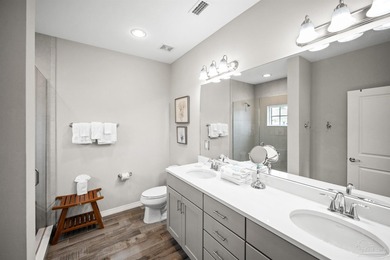 Beautifully furnished 3BR/2.5BA end-unit townhome in the gated on Lost Key Golf Club in Florida - for sale on GolfHomes.com, golf home, golf lot