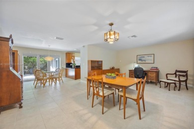 Welcome to your move-in-ready oasis in desirable Kendale South! on Killian Greens Golf Club in Florida - for sale on GolfHomes.com, golf home, golf lot