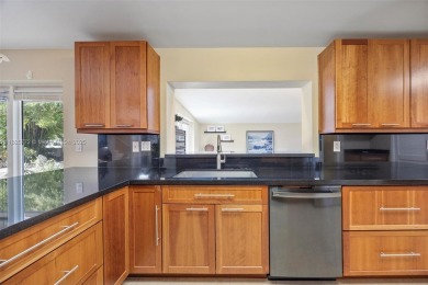 Welcome to your move-in-ready oasis in desirable Kendale South! on Killian Greens Golf Club in Florida - for sale on GolfHomes.com, golf home, golf lot