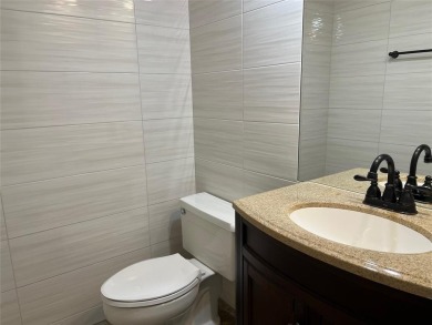 COME FOR THE VIEWS, STAY FOR THE LIFESTYLE! This spacious 3-bed on Oaks Country Club in Florida - for sale on GolfHomes.com, golf home, golf lot