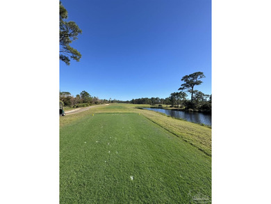Beautifully furnished 3BR/2.5BA end-unit townhome in the gated on Lost Key Golf Club in Florida - for sale on GolfHomes.com, golf home, golf lot