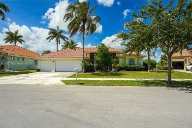 Priced to Sell! Welcome to this beautifully maintained 4-bedroom on Keys Gate Golf Club in Florida - for sale on GolfHomes.com, golf home, golf lot