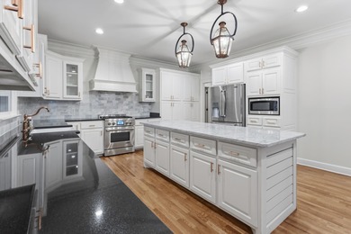 Spacious family home! Step into beautifully designed family on Cypress Lakes Golf and Country Club in Alabama - for sale on GolfHomes.com, golf home, golf lot