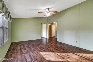 Well-kept and affordable 3 bedroom/ 2 bath manufactured home on on Stonehenge Golf Course in Tennessee - for sale on GolfHomes.com, golf home, golf lot