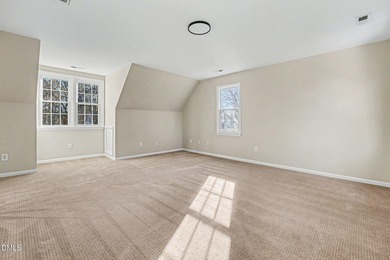 Welcome To Wonderful Glen Laurel . This house is ready for its on The Neuse Golf Club in North Carolina - for sale on GolfHomes.com, golf home, golf lot