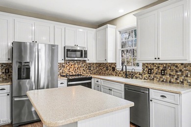 Welcome To Wonderful Glen Laurel . This house is ready for its on The Neuse Golf Club in North Carolina - for sale on GolfHomes.com, golf home, golf lot