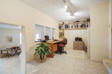 Sprawling 3998 sq ft hilltop home offers panoramic views of Lake on Horseshoe Bay Private Golf Course in Texas - for sale on GolfHomes.com, golf home, golf lot
