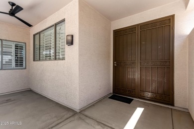 Beautiful patio home in the gated golf community of Ravenswood! on Raven Golf Club At South Mountain in Arizona - for sale on GolfHomes.com, golf home, golf lot