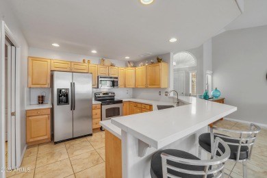 Beautiful Townhome in Sought-After Apache Wells II! Welcome to on Apache Wells Country Club in Arizona - for sale on GolfHomes.com, golf home, golf lot
