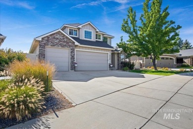 Very nice and well maintained home on Red Hawk Golf Course - on Hunters Point Golf Club in Idaho - for sale on GolfHomes.com, golf home, golf lot