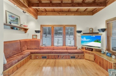 Custom Lake Mohawk stunner! This beautiful 3-bedroom, 3 full on Lake Mohawk Golf Club in Ohio - for sale on GolfHomes.com, golf home, golf lot