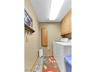 Custom Lake Mohawk stunner! This beautiful 3-bedroom, 3 full on Lake Mohawk Golf Club in Ohio - for sale on GolfHomes.com, golf home, golf lot