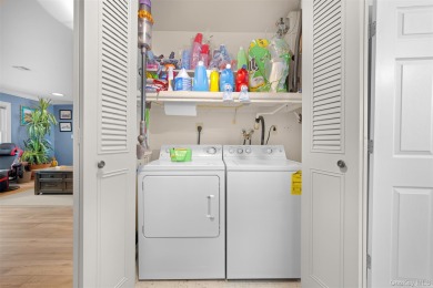 Move right into this beautiful 2-bedroom, 1-bathroom end-unit on Leisure Village Golf Course in New York - for sale on GolfHomes.com, golf home, golf lot
