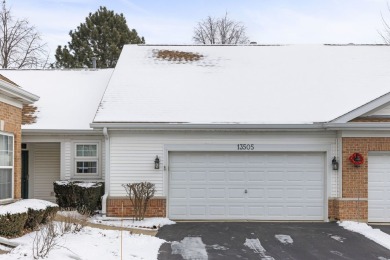 Wonderful 2-Bedroom, 2-Bathroom Ranch Townhome in Carillon's 55+ on The Links at Carillon in Illinois - for sale on GolfHomes.com, golf home, golf lot