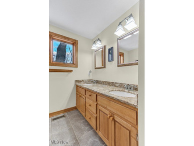 Custom Lake Mohawk stunner! This beautiful 3-bedroom, 3 full on Lake Mohawk Golf Club in Ohio - for sale on GolfHomes.com, golf home, golf lot