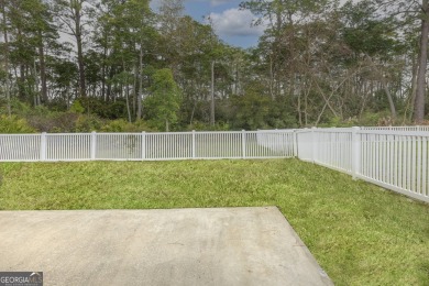 THIS IMMACULATE, MOVE-IN READY 3 BEDROOM ATTACHED HOME SITS ON A on Laurel Island Links in Georgia - for sale on GolfHomes.com, golf home, golf lot