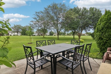 Welcome to 13737 S. Tamarack Dr., Plainfield, IL. Stunning Golf on The Links at Carillon in Illinois - for sale on GolfHomes.com, golf home, golf lot