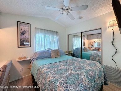 Welcome Snowbirds or Permanent Residents, 1 bedroom, 1 bath with on Glen Lakes Country Club in Florida - for sale on GolfHomes.com, golf home, golf lot