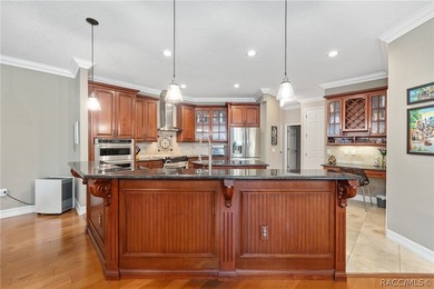 Welcome to this expansive residence in Hernando, ideally on Citrus Hills Golf Club in Florida - for sale on GolfHomes.com, golf home, golf lot