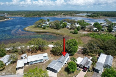 Welcome Snowbirds or Permanent Residents, 1 bedroom, 1 bath with on Glen Lakes Country Club in Florida - for sale on GolfHomes.com, golf home, golf lot
