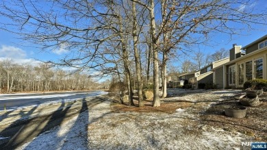 Welcome to this Fairways at Bowling Green townhome that offers a on Bowling Green Golf Club in New Jersey - for sale on GolfHomes.com, golf home, golf lot