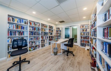 This 2-bedroom, 1.5-bath condo comes fully furnished and on The Dunedin Country Club in Florida - for sale on GolfHomes.com, golf home, golf lot