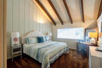 This FURNISHED Eden Isle townhome is right across the street on Red Apple Inn and Country Club in Arkansas - for sale on GolfHomes.com, golf home, golf lot