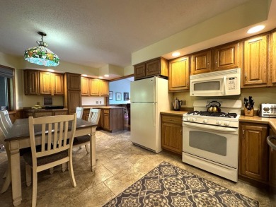 Enjoy simple living in this single story TIMBER RIDGE home. An on Timber Ridge Golf Club in Wisconsin - for sale on GolfHomes.com, golf home, golf lot