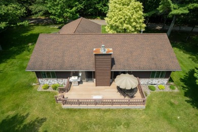 Enjoy simple living in this single story TIMBER RIDGE home. An on Timber Ridge Golf Club in Wisconsin - for sale on GolfHomes.com, golf home, golf lot