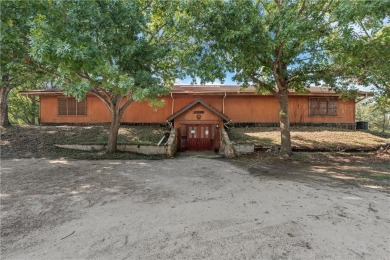 Country Club Charm with Golf Course Views - A Unique Ranch on Marlin Country Club in Texas - for sale on GolfHomes.com, golf home, golf lot