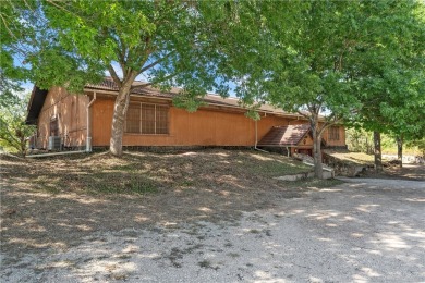 Country Club Charm with Golf Course Views - A Unique Ranch on Marlin Country Club in Texas - for sale on GolfHomes.com, golf home, golf lot