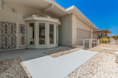 Discover the potential of this charming 2-bedroom, 2-bathroom on Sun City-Willow Creek / Willow Brook  in Arizona - for sale on GolfHomes.com, golf home, golf lot