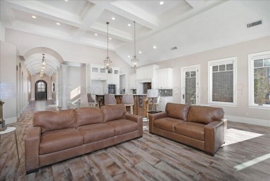 Exquisite home on the beautiful Tascosa Golf Course between on Tascosa Country Club in Texas - for sale on GolfHomes.com, golf home, golf lot