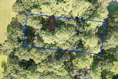 If you have been waiting for a gorgeous golf course lot in the on Lockwood Folly Country Club in North Carolina - for sale on GolfHomes.com, golf home, golf lot
