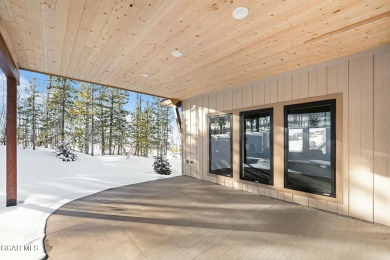 Exquisite 4-Bedroom Home in Granby Ranch - Fully Furnished on Headwaters Golf Course At Granby Ranch in Colorado - for sale on GolfHomes.com, golf home, golf lot