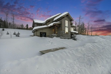 Exquisite 4-Bedroom Home in Granby Ranch - Fully Furnished on Headwaters Golf Course At Granby Ranch in Colorado - for sale on GolfHomes.com, golf home, golf lot