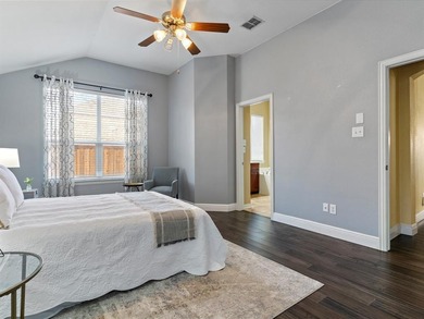 Beautiful floorplan in the highly desirable Woodbridge HOA! on Woodbridge Golf Club in Texas - for sale on GolfHomes.com, golf home, golf lot