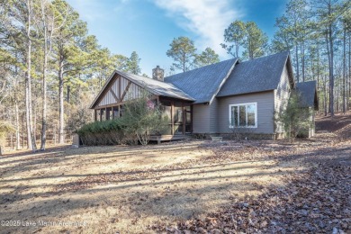 Welcoming Cottage in Willow Point! on Willow Point Golf and Country Club in Alabama - for sale on GolfHomes.com, golf home, golf lot