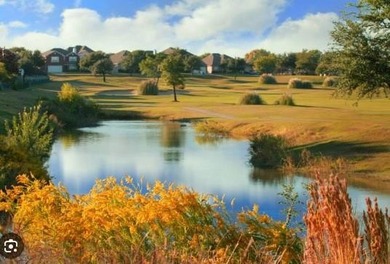 Beautiful floorplan in the highly desirable Woodbridge HOA! on Woodbridge Golf Club in Texas - for sale on GolfHomes.com, golf home, golf lot