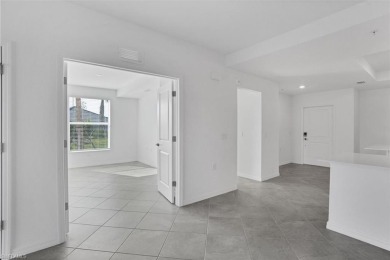 ** GOLF MEMBERSHIP INCLUDED!!! *END UNIT!*  This home includes a on Heritage Landing Golf  in Florida - for sale on GolfHomes.com, golf home, golf lot