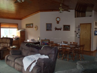 Three Bedroom Home With Two Bathrooms, Walkout Lower level, Two on Wildwood Lakes in Michigan - for sale on GolfHomes.com, golf home, golf lot