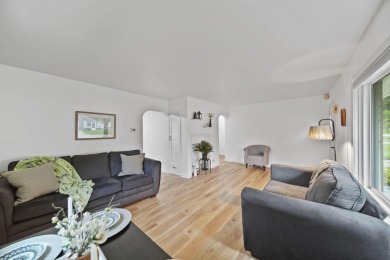 Move right in to this Essex Heights bungalow, with 1087 SF of on Ella Sharp Park Golf Course in Michigan - for sale on GolfHomes.com, golf home, golf lot