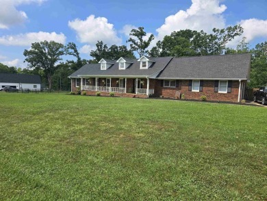 4 bedrooms, 3.5 baths ranch with inground pool on 1 acre of land on Cherokee National Golf and Country Club in South Carolina - for sale on GolfHomes.com, golf home, golf lot