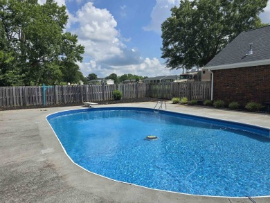 4 bedrooms, 3.5 baths ranch with inground pool on 1 acre of land on Cherokee National Golf and Country Club in South Carolina - for sale on GolfHomes.com, golf home, golf lot