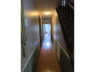 4 bedrooms, 3.5 baths ranch with inground pool on 1 acre of land on Cherokee National Golf and Country Club in South Carolina - for sale on GolfHomes.com, golf home, golf lot