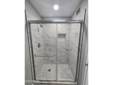 Turn-key, beautifully remodeled 2-bedroom & den & large 2-car on Cottonwood Country Club in Arizona - for sale on GolfHomes.com, golf home, golf lot